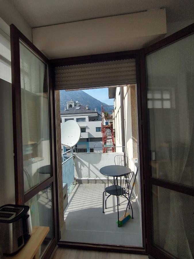 La Casa Del Birraio Apartment Сондрио Екстериор снимка